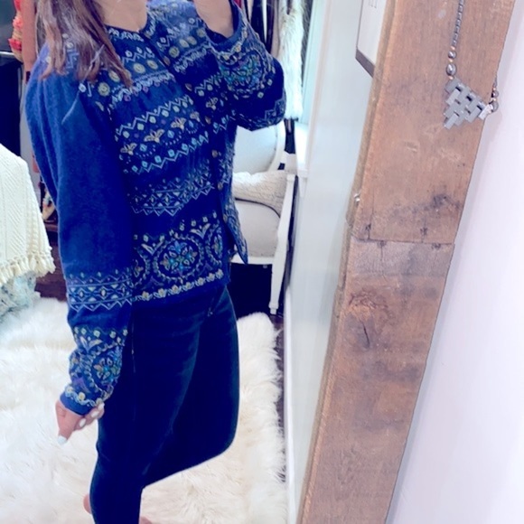 CARSON floral embroidered appliqué knit cardigan size medium lambswool blend - Picture 4 of 11